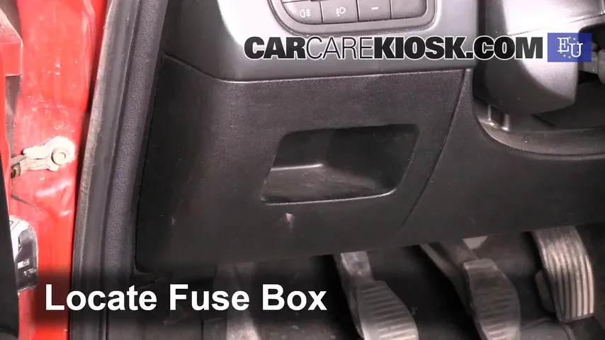 2007 Fiat Grande Punto Active 1.2L 4 Cyl. Fuse (Interior)